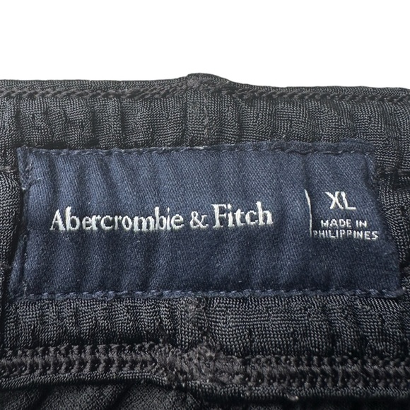 NYC Boxing Club Shorts - Picture 3 of 4